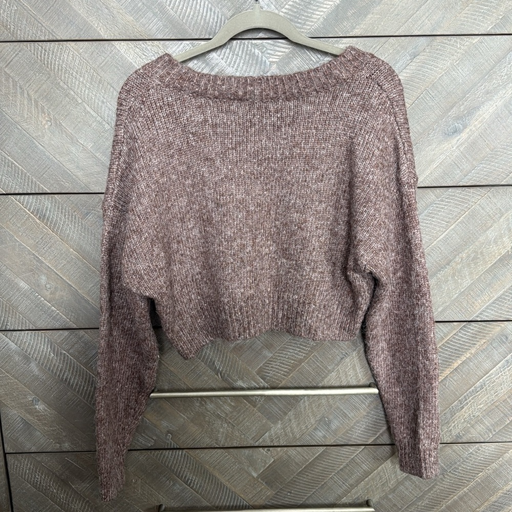 Garage sweater - Picture 2 of 2